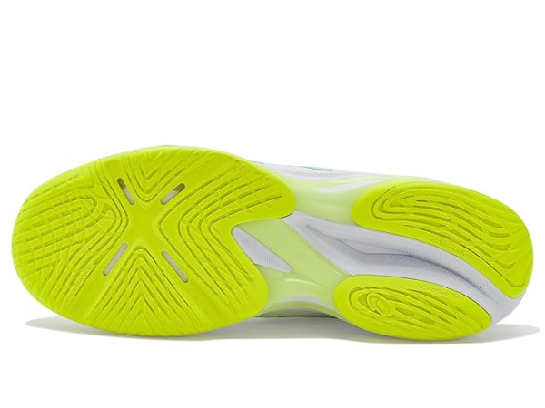 ASICS Netburner Ballistic FF 4 ASICS Netburner Ballistic FF 4