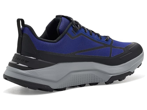 The North Face Fastpack WP The North Face Fastpack WP