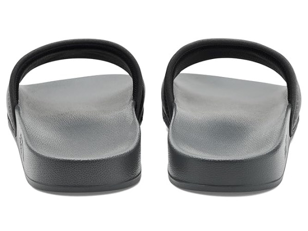The North Face Base Camp Slide III The North Face Base Camp Slide III