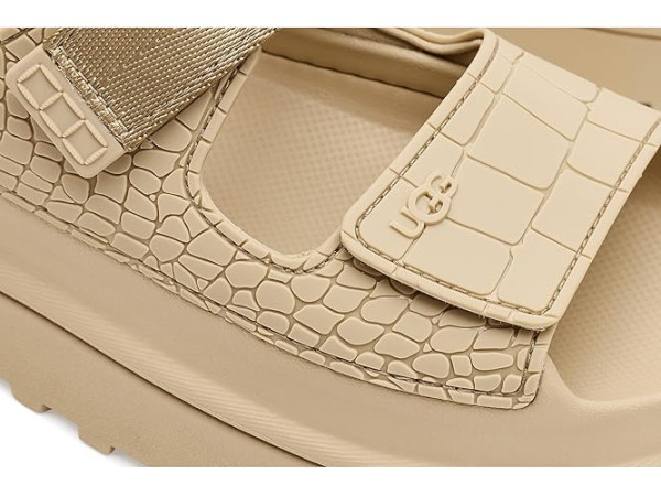 UGG Goldenglow Embossed