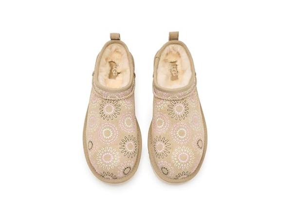 UGG Classic Micro Sun Stitch