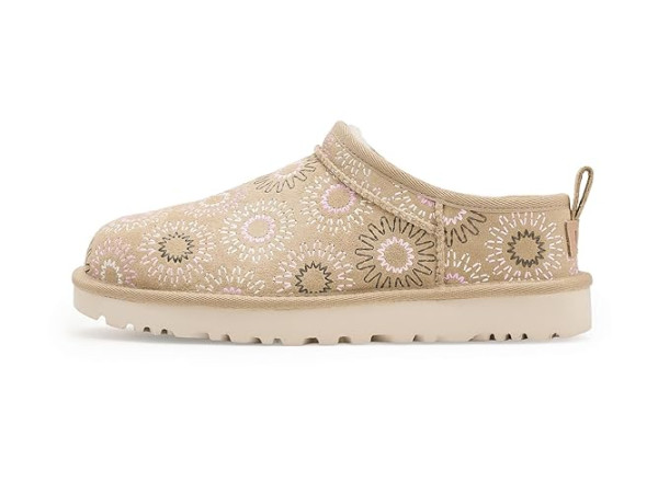 UGG Classic Micro Sun Stitch