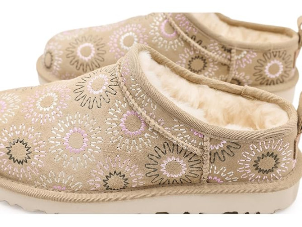 UGG Classic Micro Sun Stitch