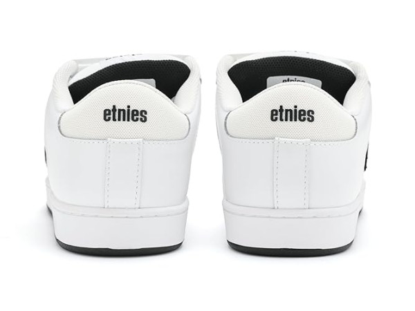 etnies Kingpin 2k etnies Kingpin 2k