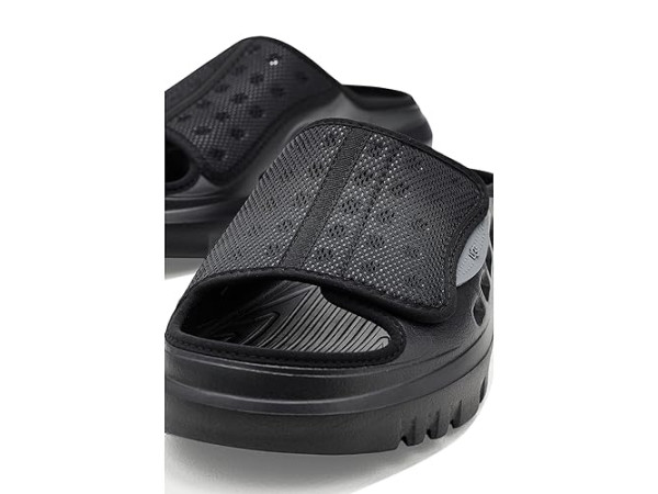 UGG Peakmod Slide UGG Peakmod Slide