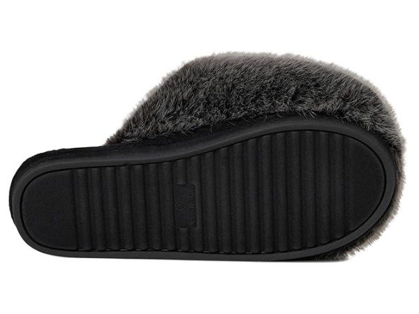 Steve Madden Poof