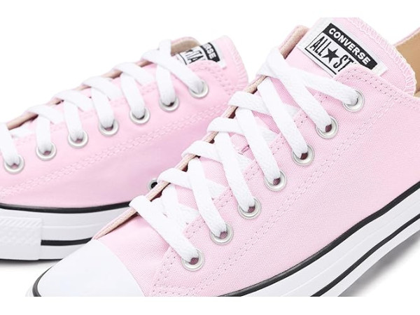 Converse Chuck Taylor All Star Low Top Converse Chuck Taylor All Star Low Top