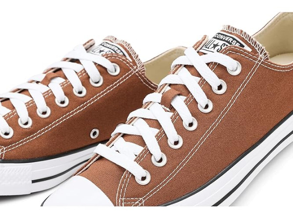 Converse Chuck Taylor All Star Low Top Converse Chuck Taylor All Star Low Top