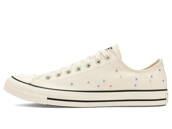 Converse Chuck Taylor All Star Low Top Mini Studs