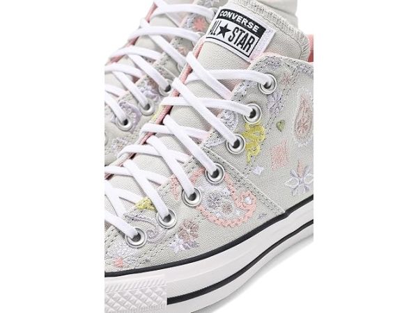 Converse Chuck Taylor All Star Madison Mid Top Converse Chuck Taylor All Star Madison Mid Top