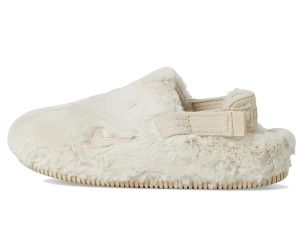 Nike Calm SE Nike Calm SE