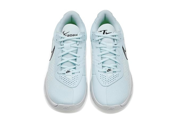 Nike Basketball G.T. Cut Academy