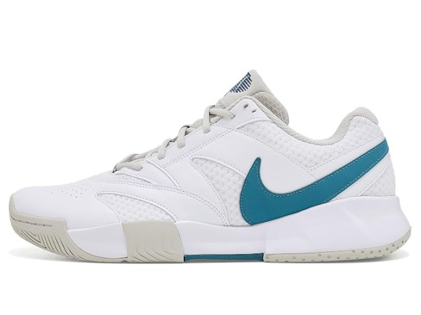 Nike Tennis Court Lite 4 Nike Tennis Court Lite 4