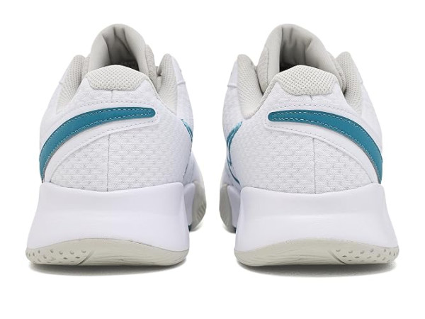 Nike Tennis Court Lite 4 Nike Tennis Court Lite 4