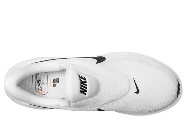 Nike Revolution 8 EasyOn Nike Revolution 8 EasyOn