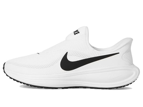 Nike Revolution 8 EasyOn Nike Revolution 8 EasyOn
