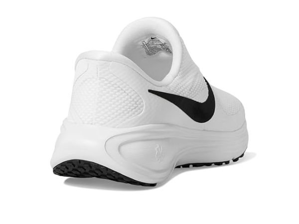 Nike Revolution 8 EasyOn Nike Revolution 8 EasyOn