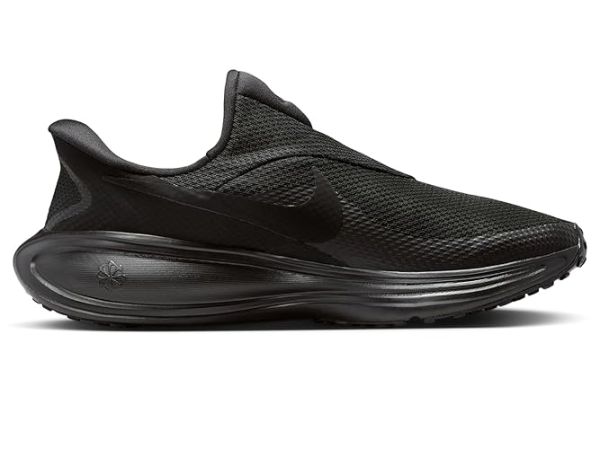 Nike Revolution 8 EasyOn Nike Revolution 8 EasyOn