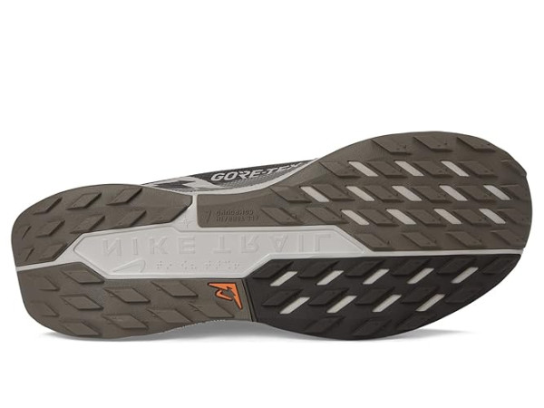 Nike Pegasus Trail 5 GORE-TEX Nike Pegasus Trail 5 GORE-TEX