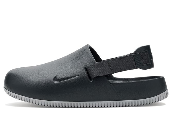 Nike Calm