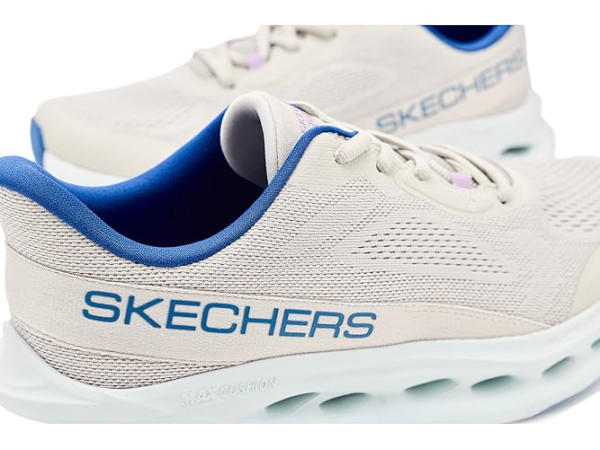 SKECHERS Max Cushioning Glide Step Fairmont