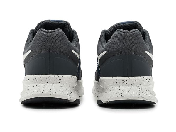 Nike Run Swift 3