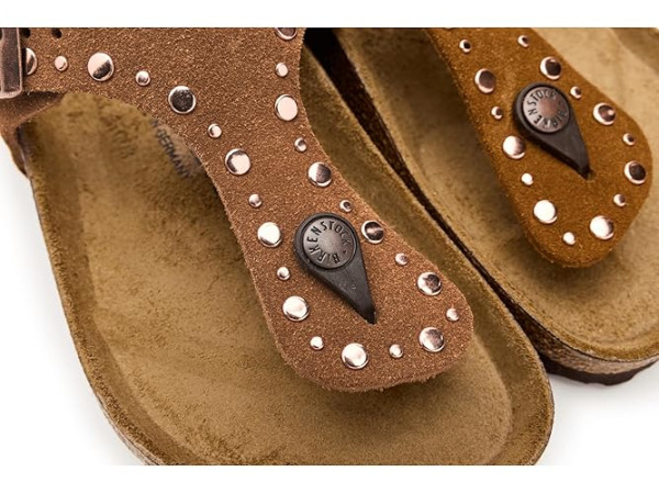 Birkenstock Gizeh Rivets - Suede Birkenstock Gizeh Rivets - Suede