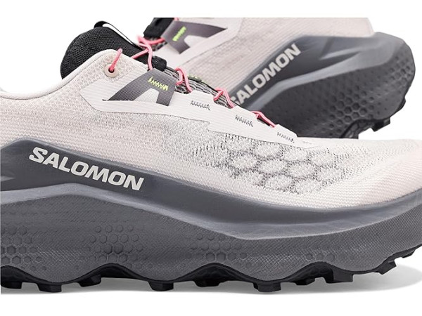 Salomon Ultra Glide 4