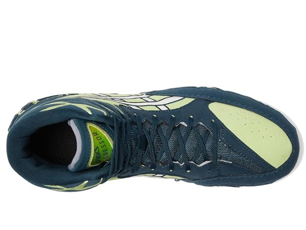 ASICS Aggressor 6