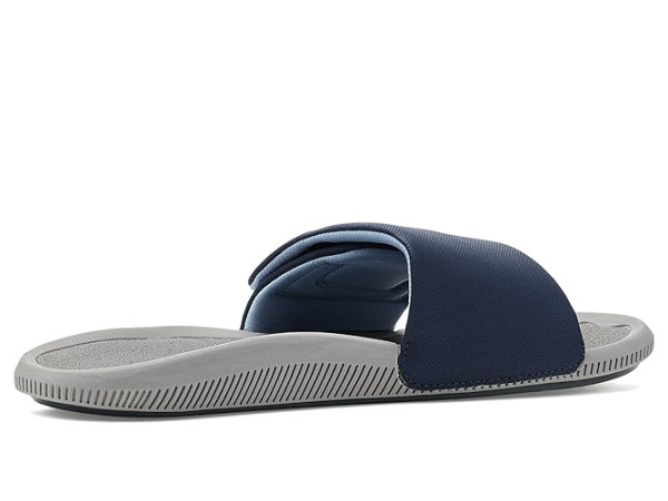 OluKai Ulele Slide