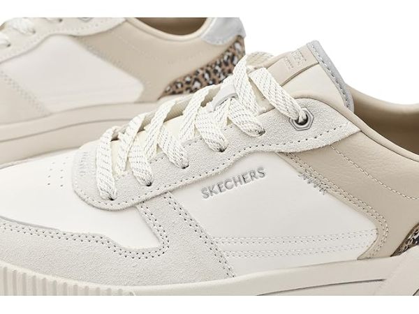 SKECHERS Jade-lustrous Luxury