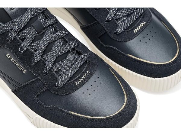 SKECHERS Jade-lustrous Luxury