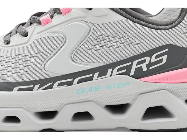 SKECHERS Glide-Step Altus SKECHERS Glide-Step Altus
