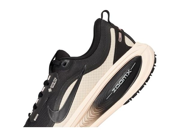 Nike Vomero 18 GORE-TEX Nike Vomero 18 GORE-TEX