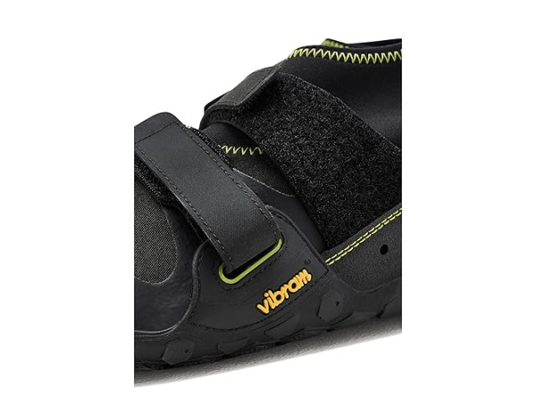 Vibram FiveFingers Scramkey