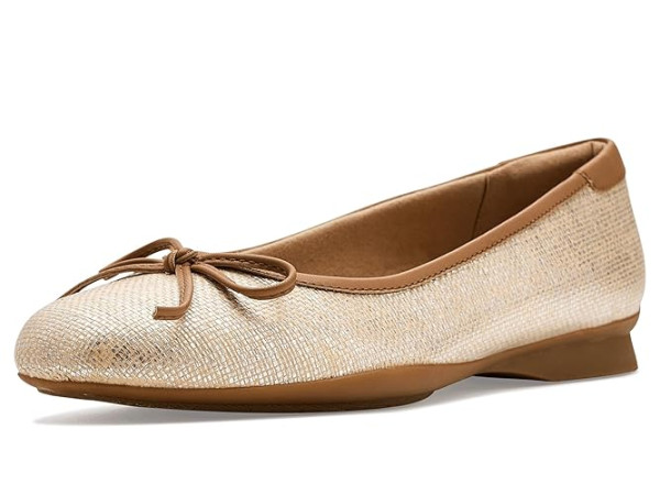 Clarks Jazmynn Bow