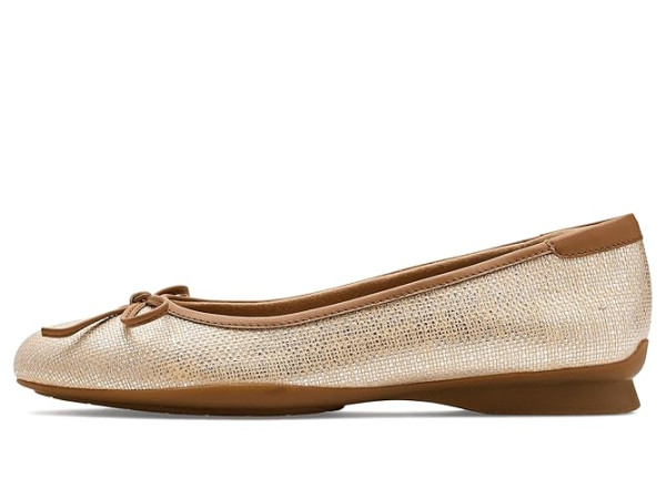 Clarks Jazmynn Bow