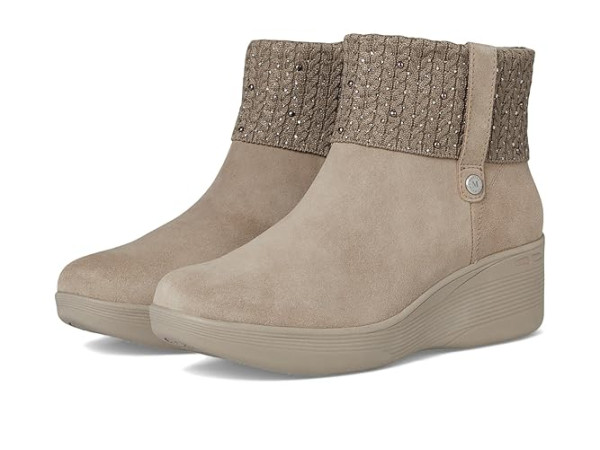 SKECHERS Pier-Lite - Fall Stunner Martha Stewart- Hands Free Slip-Ins