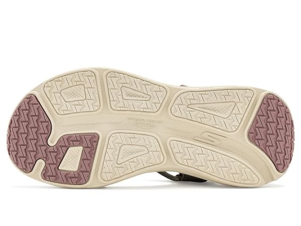 SKECHERS Performance On-The-Go Max Cushioning Endeavour Sandals