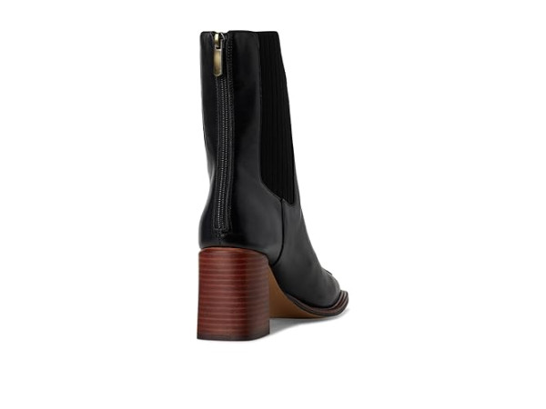 Steve Madden Downtown