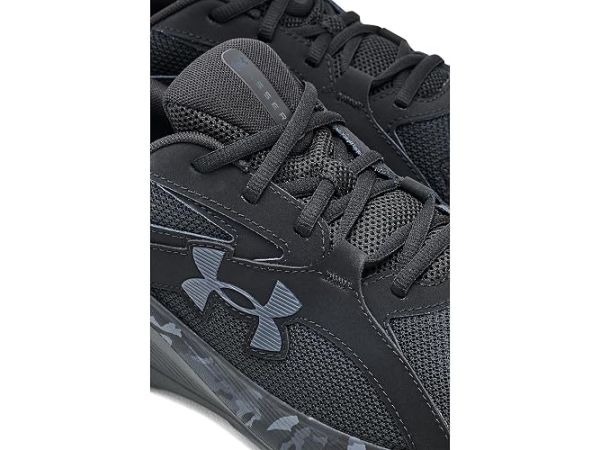 Under Armour Assert 11 Camo Under Armour Assert 11 Camo