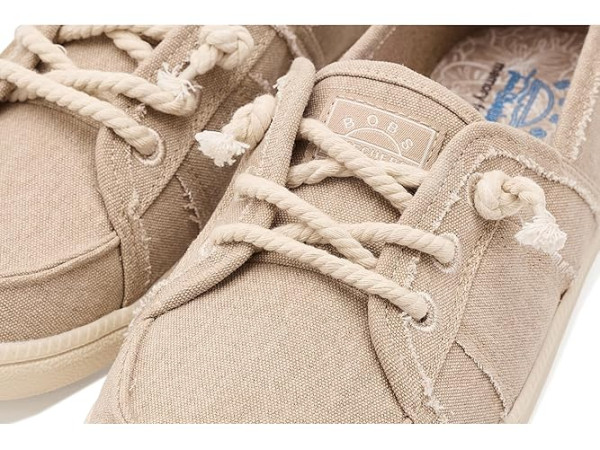 BOBS from SKECHERS Bobs B Cute 2.0 - Seaside Stride BOBS from SKECHERS Bobs B Cute 2.0 - Seaside Stride