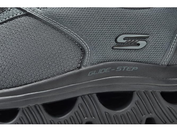 BOBS from SKECHERS Bobs Arch Waves - Slick Turn Slip-ins