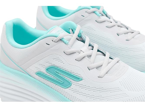 SKECHERS Max Cushioning Endeavour Ardena