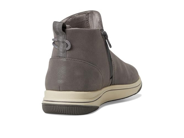 Clarks Breeze Derby