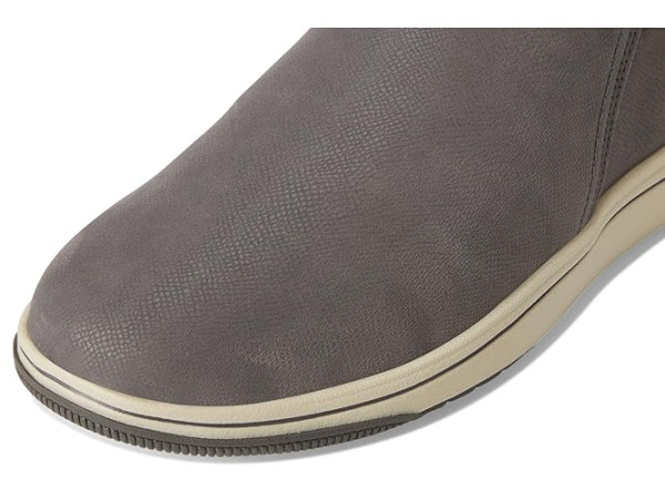 Clarks Breeze Derby