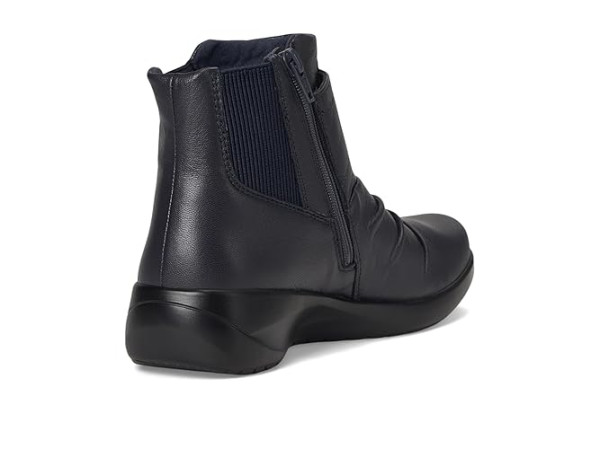 Clarks Kaetlyn Sara
