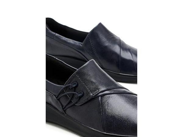 Clarks Lynell Slip Clarks Lynell Slip