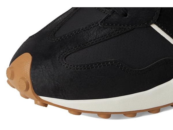 New Balance Golf 327 Spikeless Golf Shoes New Balance Golf 327 Spikeless Golf Shoes