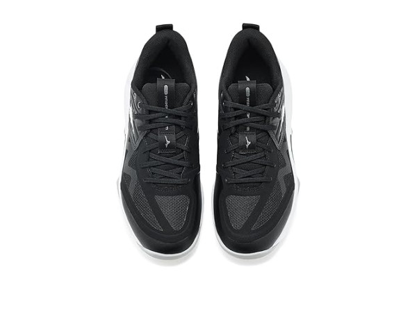 Mizuno Wave Momentum 4 Pro